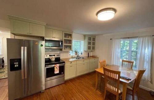 Higgins Lake House | Higgins Lake Cottage Offers Classic "Up North" Experience
