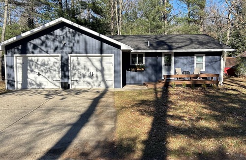 Higgins Lake House | Higgins Lake - Relax, Swim, Ride, Boat, Fish!