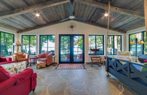 Higgins Lake House | Higgins Lake Vacation Rental with Lake Views and Deck!