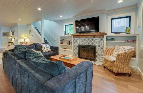 Higgins Lake House | Higgins Lake Vacation Rental with Lake Views and Deck!