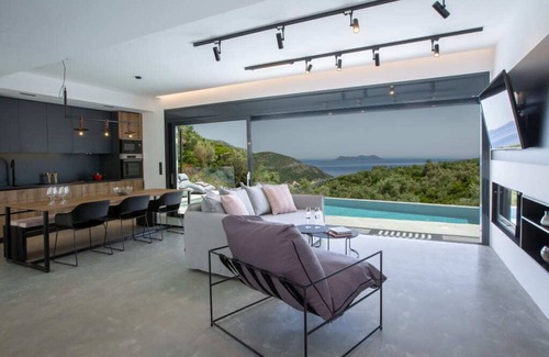 Fternon Villa | High End Faos Villas one