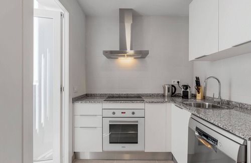 Estepona Apartment | High-End Rooftop Penthouse near City & Beach