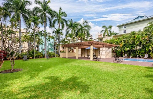 Waikiki Condo | High Floor Ocean View Owner Unit Wyndham Waikiki