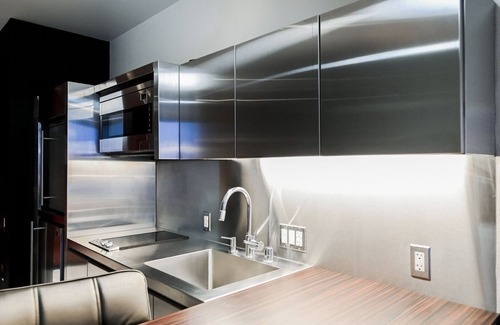 Las Vegas Apartment | High Floor Studio Strip View | at Palms Place