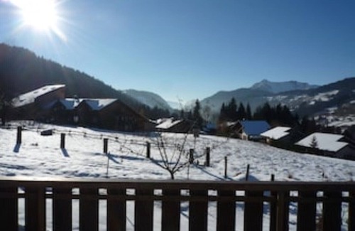 Les Gets Apartment | High quality apartment very close to ski slopes with stunning views