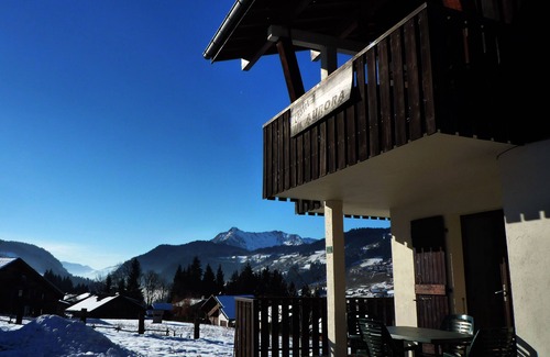 Les Gets Apartment | High quality apartment very close to ski slopes with stunning views