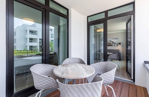 Alt-Travemunde/Ronnau Apartment | High-quality, modern apartment with loggia and spacious SPA area in the building