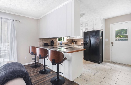 East Cobb House | High Speed Internet in Quiet East Cobb Homen