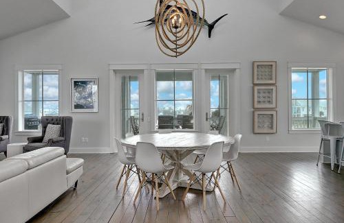 Cinnamon Shore House | High Tide 243 HI