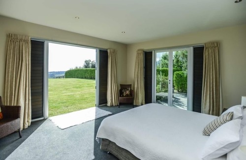 Havelock North Cabin | Highcliff - outstanding, luxury, self-catering