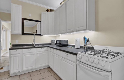 Surf City Apartment | Higher Altitude | Cozy Downstairs Apt. Close to the Beach in Surf City, NC
