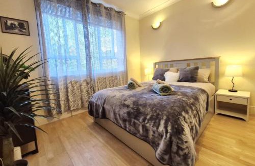Highgate Apartment | Highgate apartment - Feel right at home, spacious and convenient - 5mins from tube