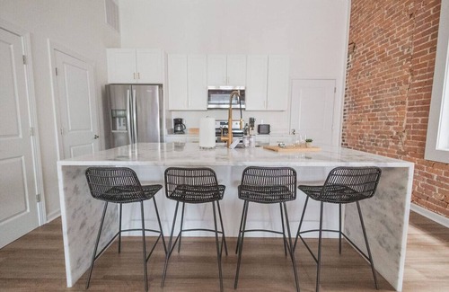 Martinsburg Apartment | Highgrove- one bedroom apartment