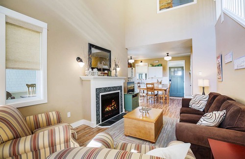 Oroville Cottage | Highland Green at Veranda Beach