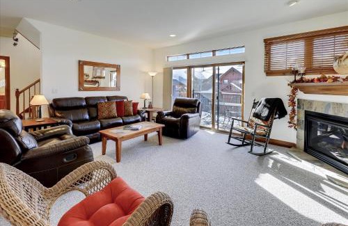 The Highlands House | Highland Greens 66 townhouse