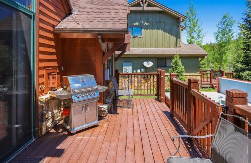 The Highlands House | Highland Greens Comfort Townhouse