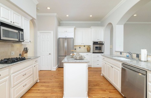 Park Cities House | Highland Park Retreat - Walk to Dining & SMU