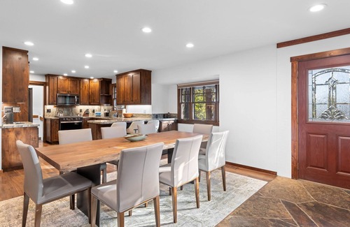 Dollar Point House | Highlands Hideaway By Tahoe Getaways - 4BR, Pet Friendly w Hot Tub