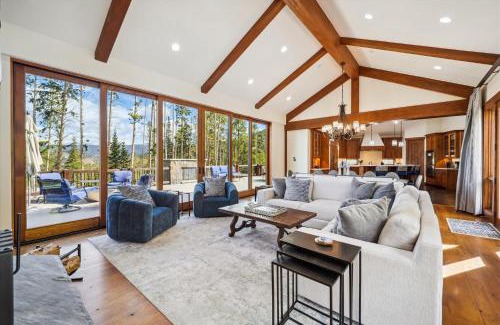 The Highlands House | Highlands Hideaway Holiday home