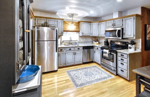Lake Sequoyah House | Highlands Hideout, Lake Views, Fiber Wi-Fi