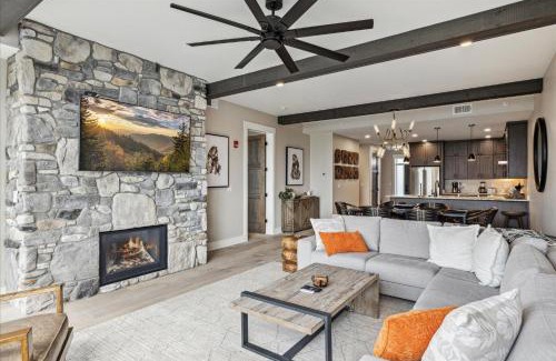 Gatlinburg House | Highlands of the Smokies 210 3br