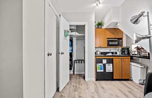 Midtown West Apartment | Highly Recommended Studio Near Times Square