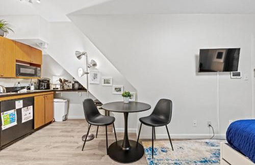 Midtown West Apartment | Highly Recommended Studio Near Times Square