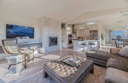 Bodega Bay House | HighTide Haven-Stylish & NEW Family Beachhome! Heart of Bodega Bay! HtTb/GmRm