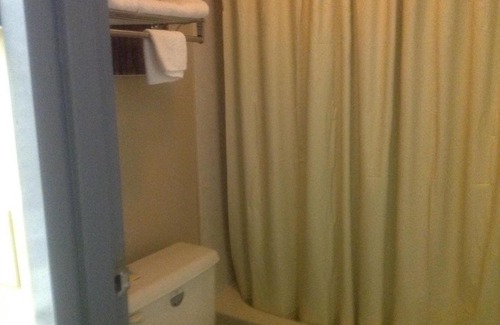 Mocksville Hotel | HighWay Inn