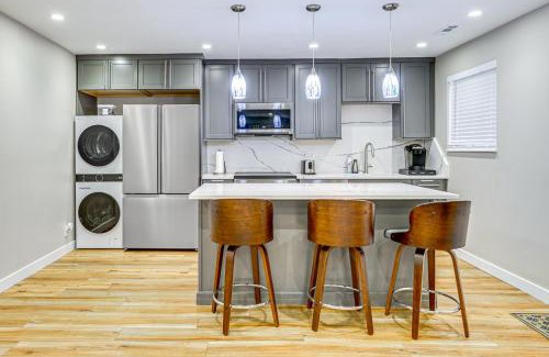 Salt Lake City Apartment | Hike and Ski Condo 8 Mi to Dtwn Salt Lake City!