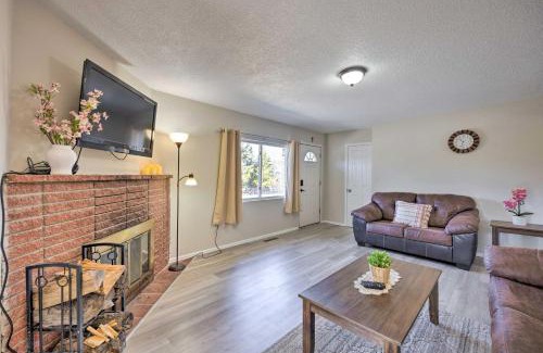 Woodland Park House | Hike, Bike and Fish Gem with Hot Tub in Woodland Park