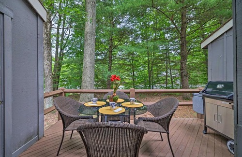 White Haven House | Hike, Fish and Boat Lake Harmony Retreat with Deck