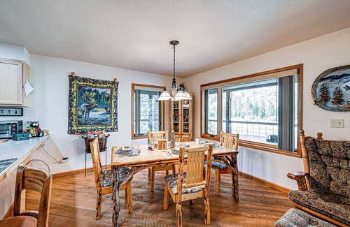 Superior Cabin | Hike, Fish & Unwind: Remote Escape in Montana