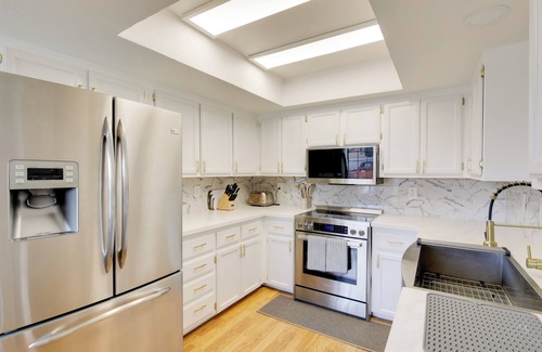 Kingman House | Hike, Golf & Explore: Home w/Patio in Kingman!