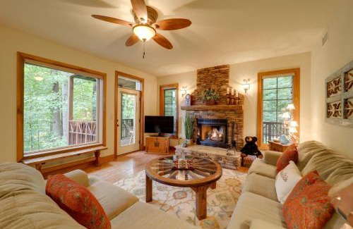 Mountain Air Apartment | Hike On-Site Gem in Burnsville, Near Waterfalls