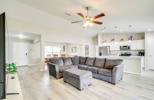 Candler House | Hike, Paddle & Explore: Home w/Lanai in Ocala
