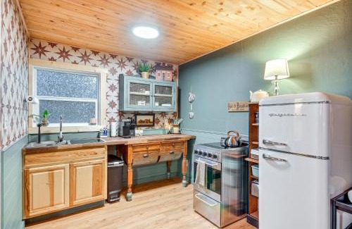 Rhododendron House | Hike, Ski and Explore Rhododendron Forest Retreat!