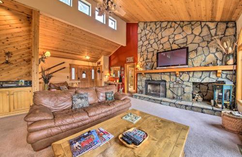 Fox Farm House | Hike, Ski, Fish Big Bear Lake Lodge with Deck