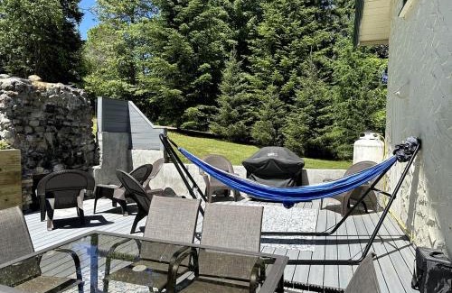 Lake Placid House | Hike & Ski Hideaway @ Lake Placid, NY