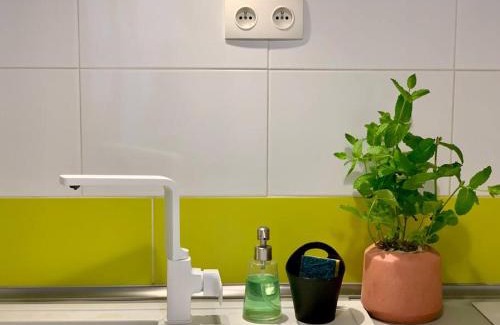 Secteur 1 Apartment | Hiker's spot - Parking A/C City Center