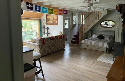 Port Angeles House | Hikers Haven