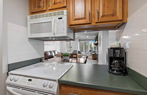 Sugar Mountain Condo | Hiking Trails, King Bed, View, Recently Renovated