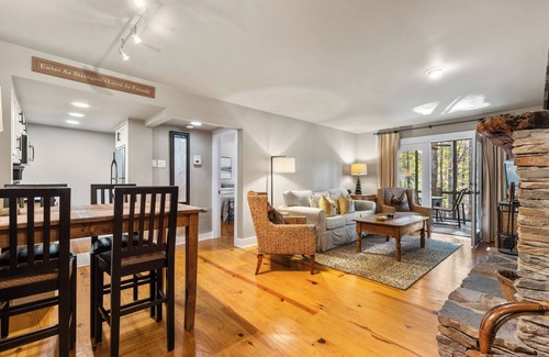Big Canoe Condo | Hiking Trails, Wood-Burning Fireplace & Community Pools - Buckanoe Condo