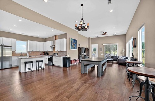 Horseshoe Bay West House | Hill Country Retreat | Hot Tub + Game Room