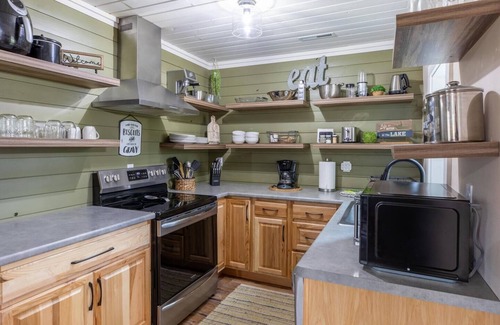 Minocqua House | Hill Hideaway Cottage Unit 2