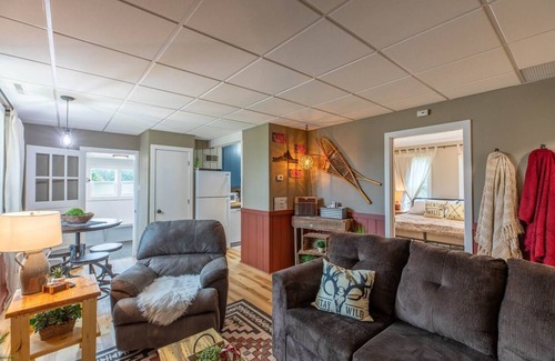 Minocqua House | Hill Hideaway Cottage Unit 1