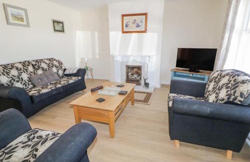 Armoy House | Hill House