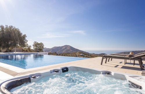 Jete Villa | Hill house Spain -villa casa blanca with Sea & Mountain View, Pool and Jacuzzi