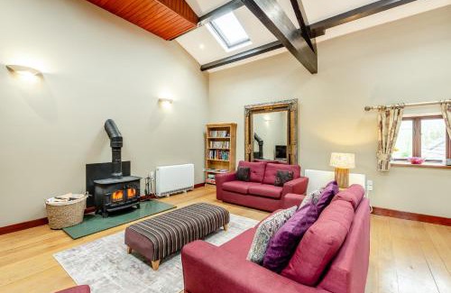 Newland Near Ulverston House | Hill Side Barn