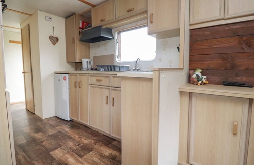 Preston Cottage | HILLCREST CROFT, family friendly, with hot tub in Chipping